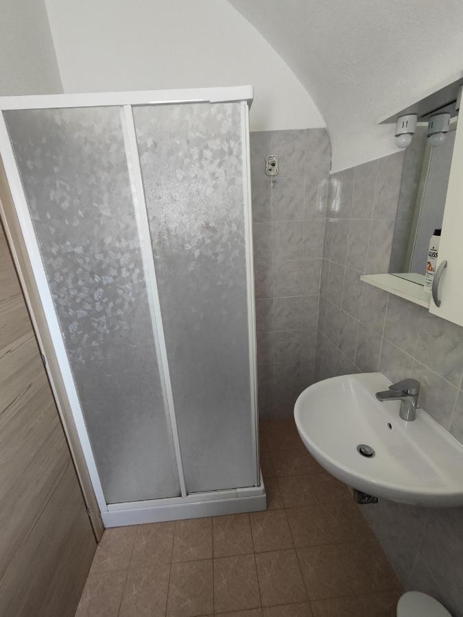 Hotel il gelsomino Carrodano Inferiore Esterno foto