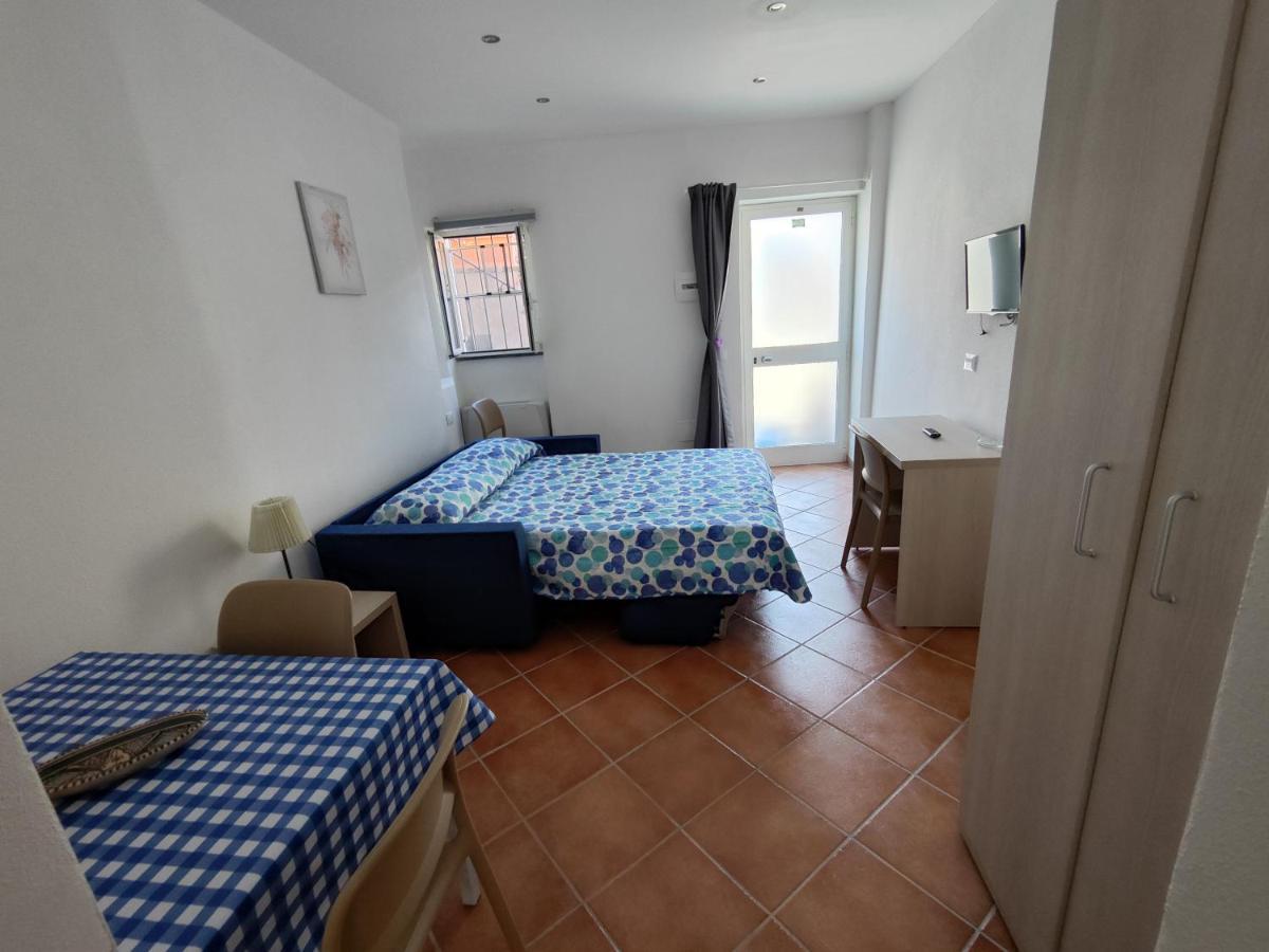 Hotel il gelsomino Carrodano Inferiore Esterno foto