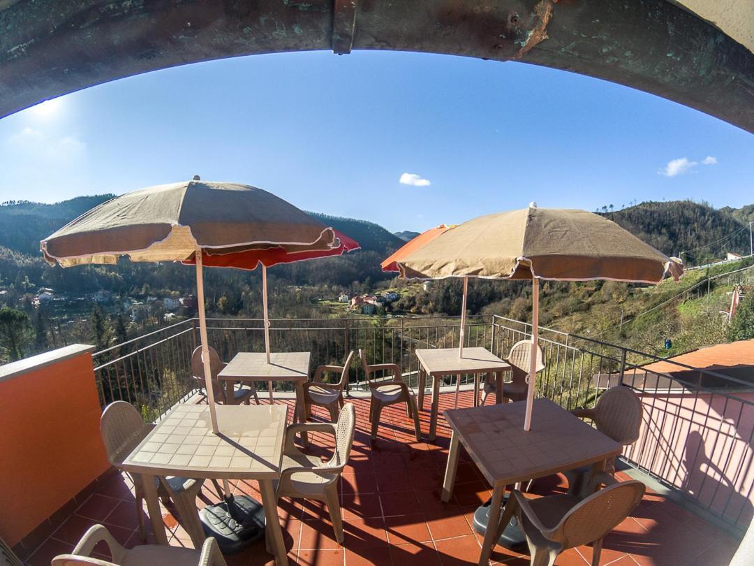 Hotel il gelsomino Carrodano Inferiore Esterno foto